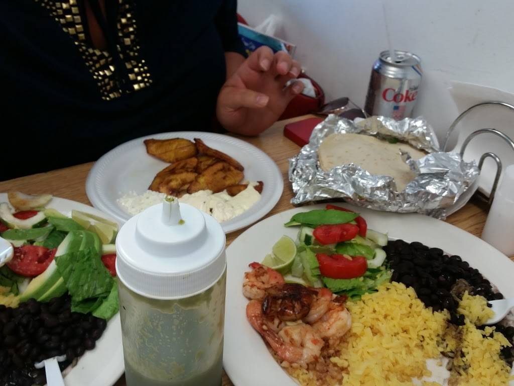 Restaurante Mi Laurita | restaurant | 110 N Race St # 106, Georgetown, DE 19947, USA | 3028563393 OR +1 302-856-3393