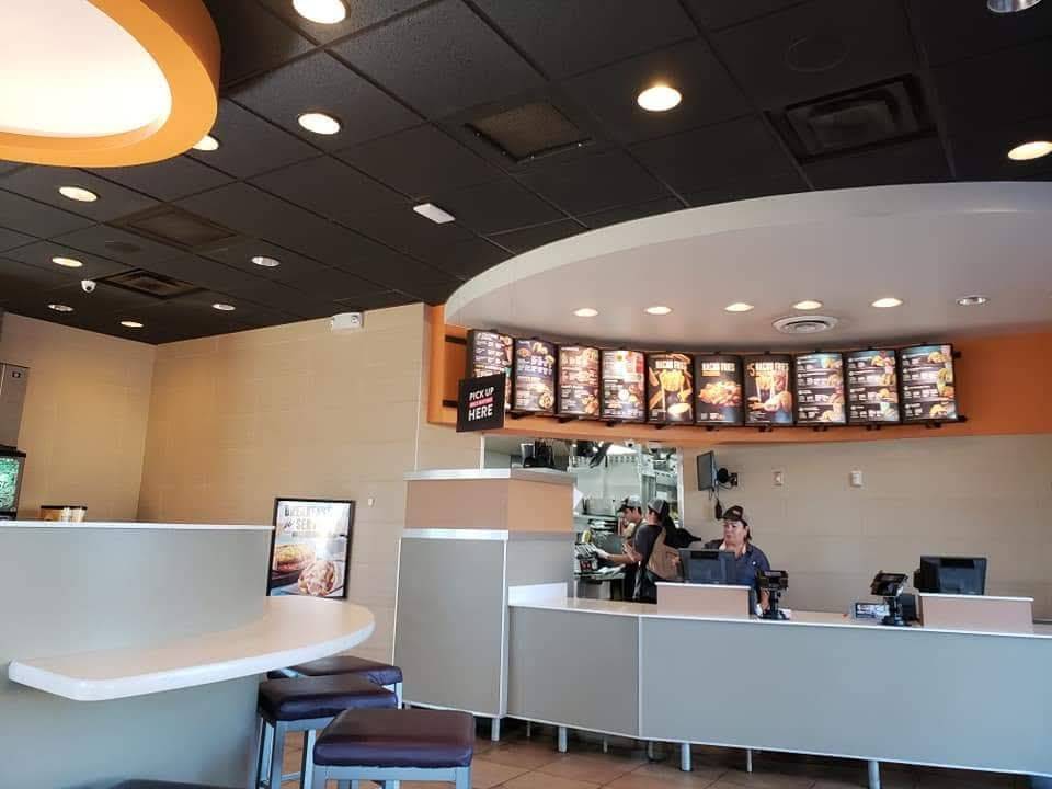 Taco Bell | meal takeaway | 12605 SE Division St, Portland, OR 97236, USA | 5037608451 OR +1 503-760-8451