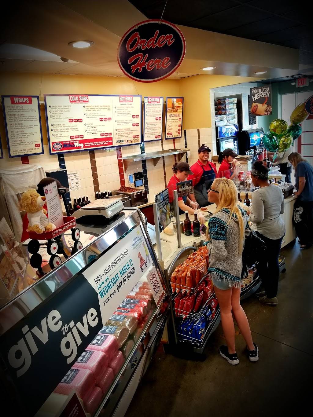Jersey Mikes Subs | restaurant | 4600 Summerlin Rd Suite C3, Fort Myers, FL 33919, USA | 2392887944 OR +1 239-288-7944