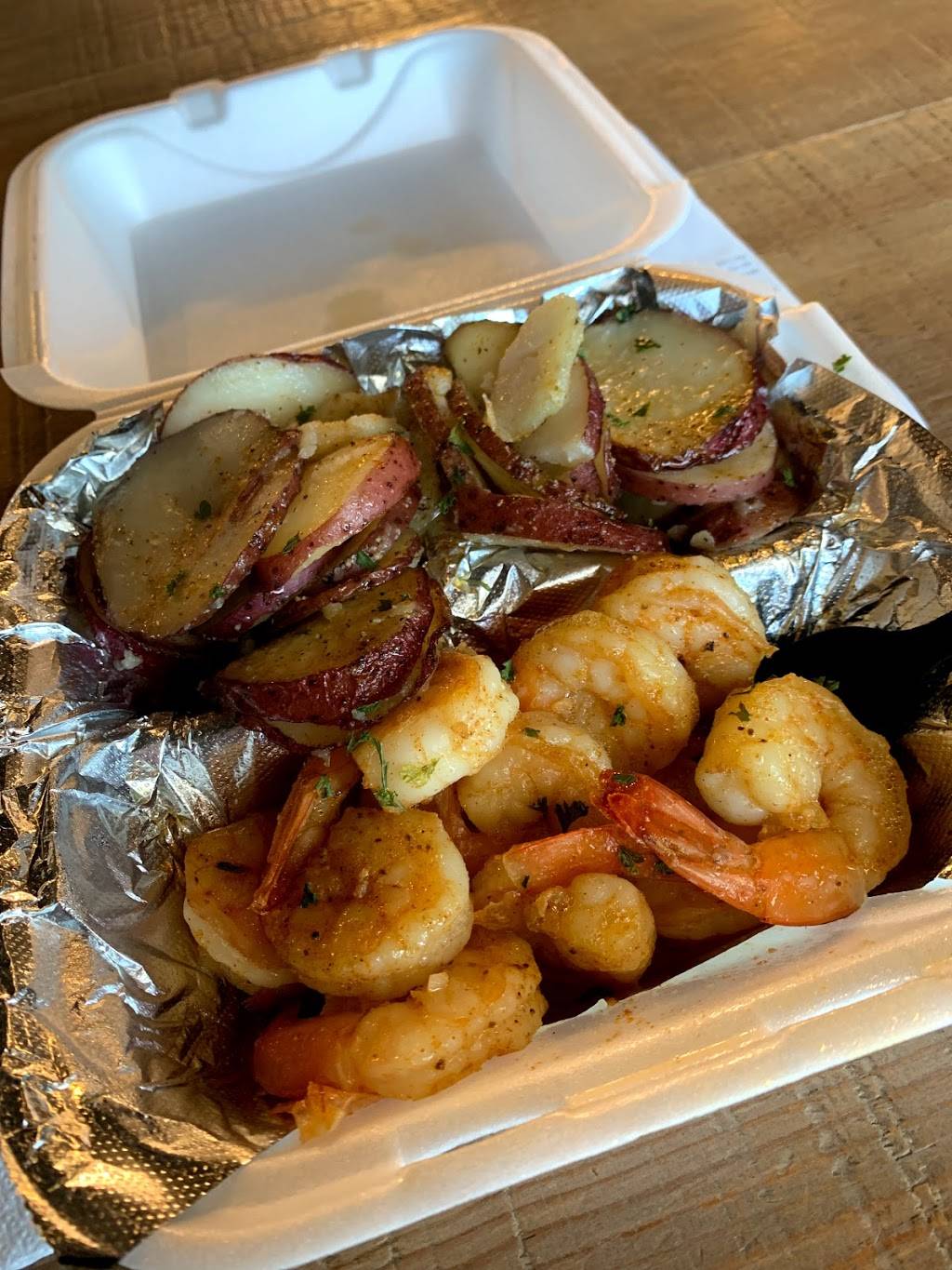 Seafood Destiny | restaurant | 4705 W Gate City Blvd, Greensboro, NC 27407, USA | 3362837291 OR +1 336-283-7291