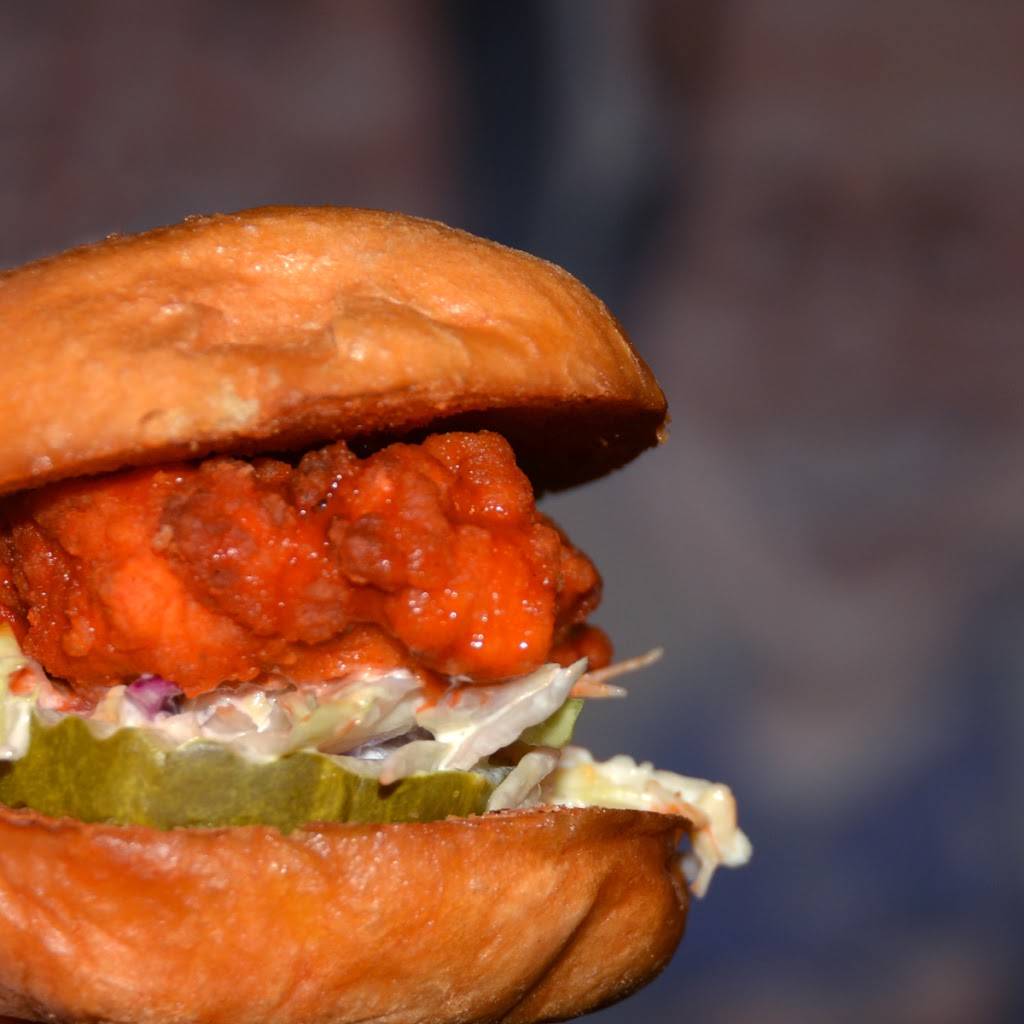 KSBar & Grille | restaurant | 1030 S Broadway, Lexington, KY 40504, USA | 8595546081 OR +1 859-554-6081