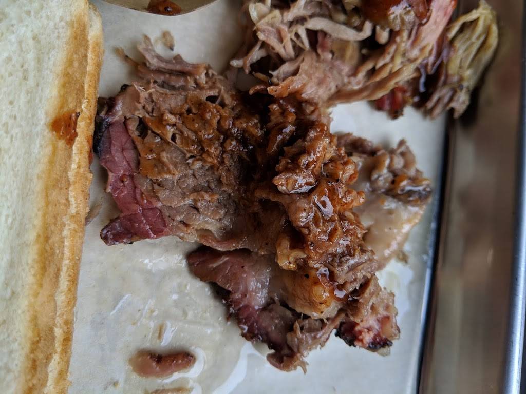 Interstellar BBQ | restaurant | 12233 Ranch Rd 620 N Ste. 105, Austin, TX 78750, USA | 5123826248 OR +1 512-382-6248