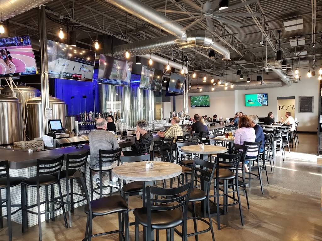 HELLUVA Brewing Company | restaurant | 3950 W Ray Rd #5, Chandler, AZ 85226, USA | 4806646488 OR +1 480-664-6488