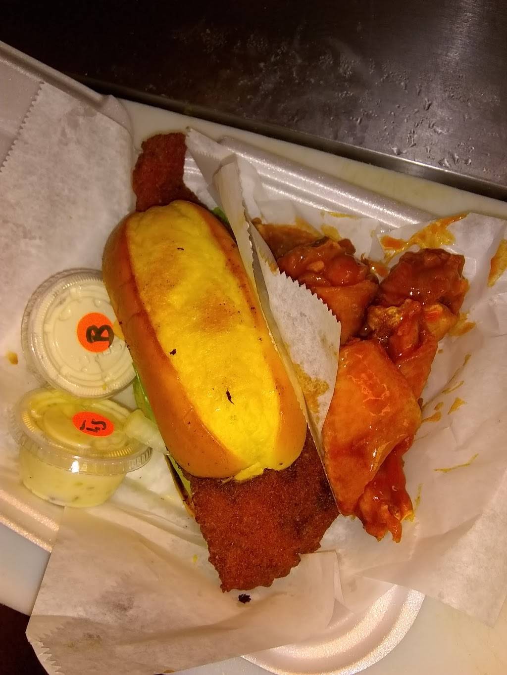 WingGo | restaurant | 3278 Washington Rd, Atlanta, GA 30344, USA | 4045498004 OR +1 404-549-8004