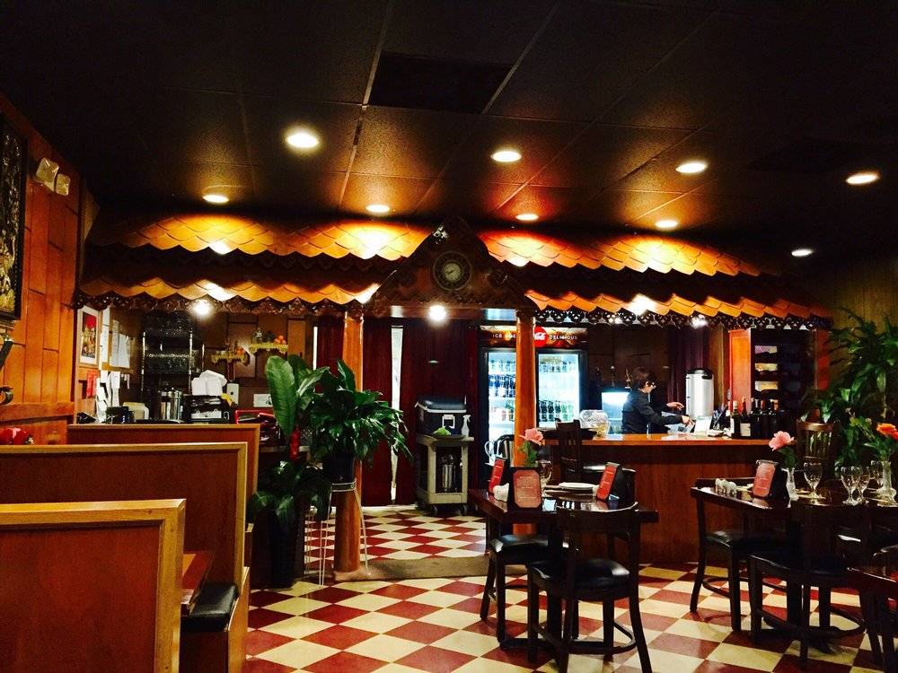 Bounxou Thai | restaurant | 9825 San Jose Blvd #28, Jacksonville, FL 32257, USA | 9046838608 OR +1 904-683-8608