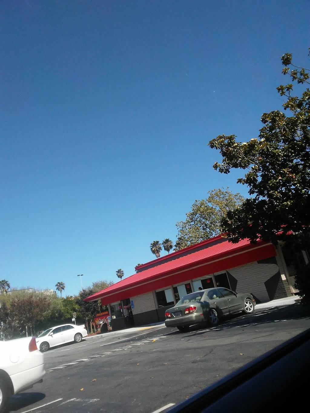 Carls Jr. | restaurant | 27467 Hesperian Blvd, Hayward, CA 94545, USA | 5107863440 OR +1 510-786-3440