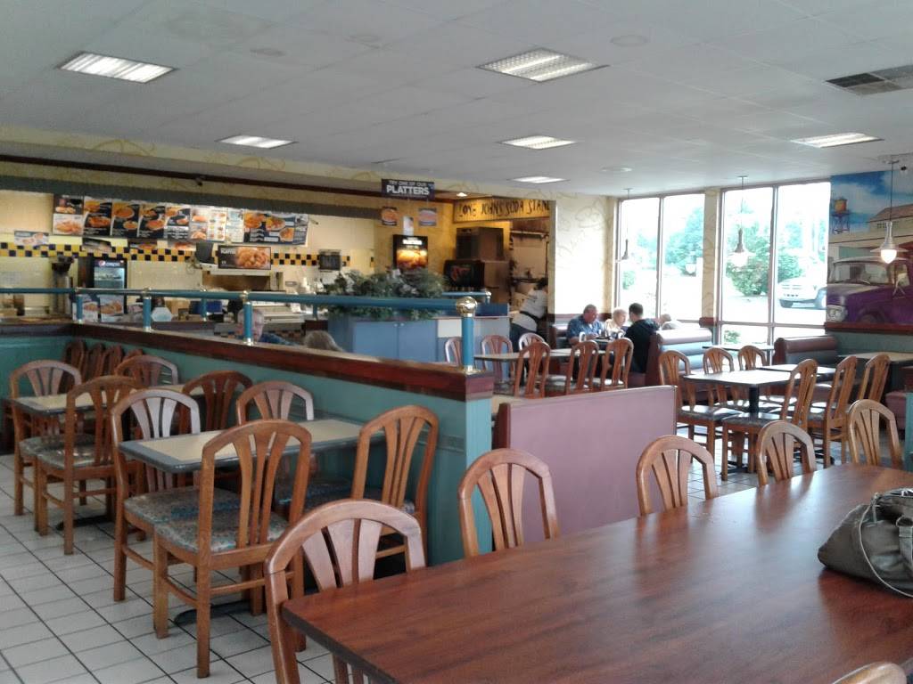 Long John Silvers | restaurant | 7720 Main St #10, Fogelsville, PA 18051, USA | 6103668815 OR +1 610-366-8815