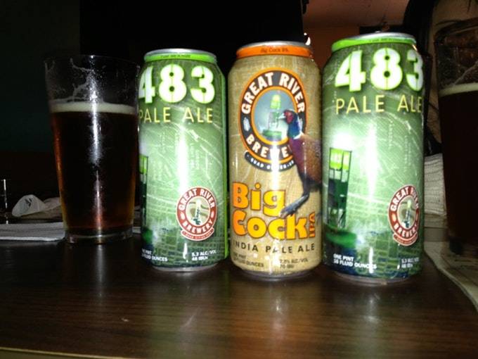 Boozies Bar & Grill | restaurant | 114 W 3rd St, Davenport, IA 52801, USA | 5633282929 OR +1 563-328-2929