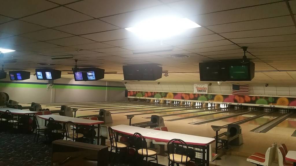 University Lanes | restaurant | 16653 E Michigan Ave, Albion, MI 49224, USA | 5173432005 OR +1 517-343-2005
