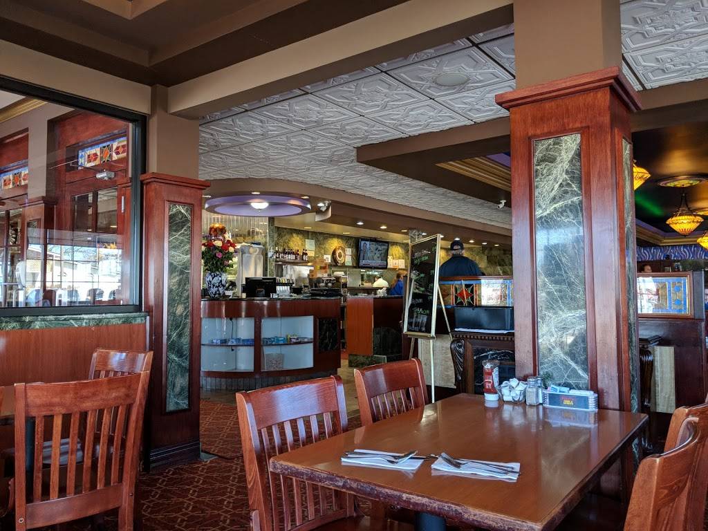 Finos Family Dining | restaurant | 5115 Dixie Hwy, Waterford Twp, MI 48329, USA | 2486189141 OR +1 248-618-9141