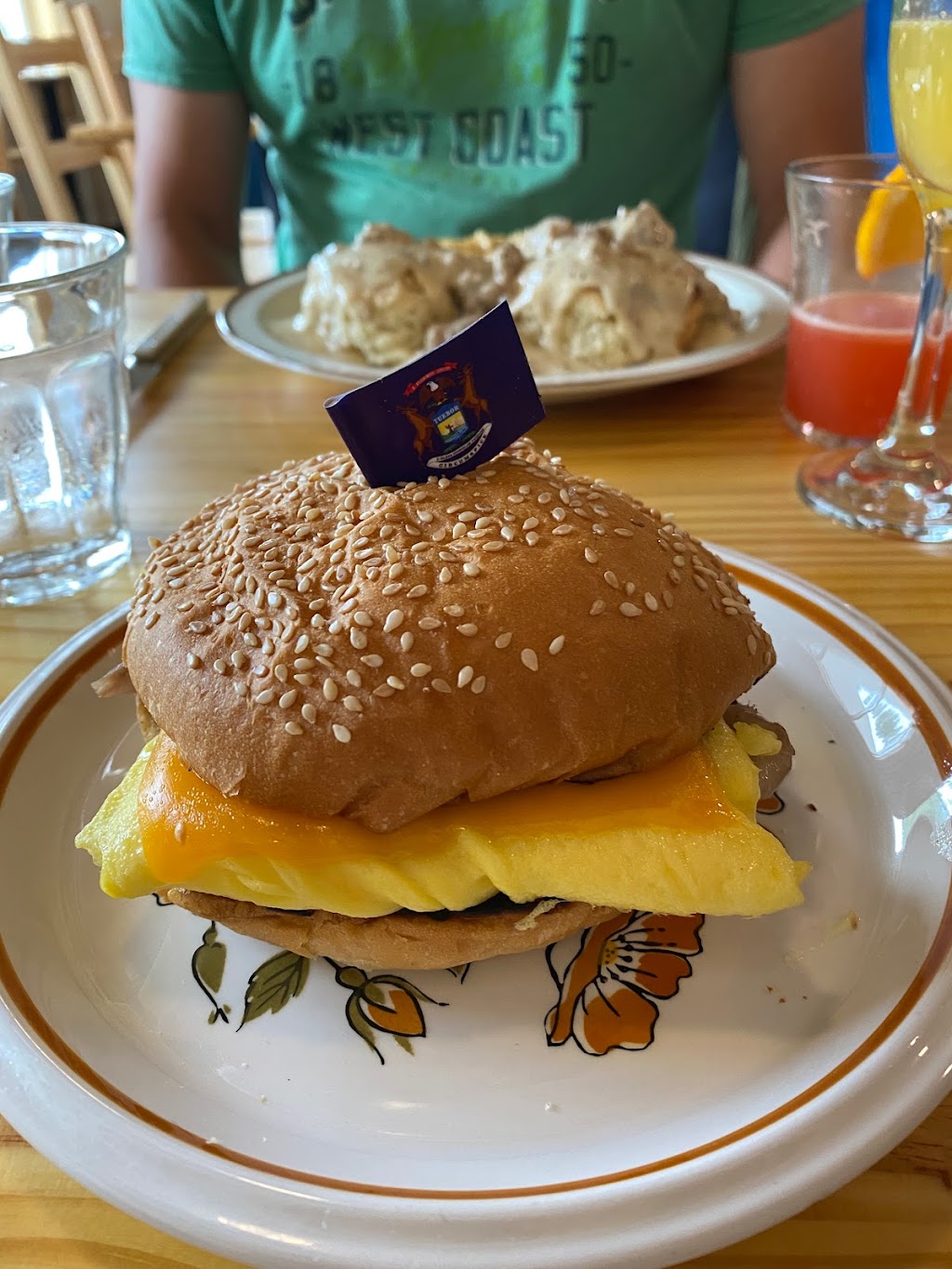 Cafe Mamo | restaurant | 1601 Plainfield Ave NE, Grand Rapids, MI 49505, USA | 6163503430 OR +1 616-350-3430