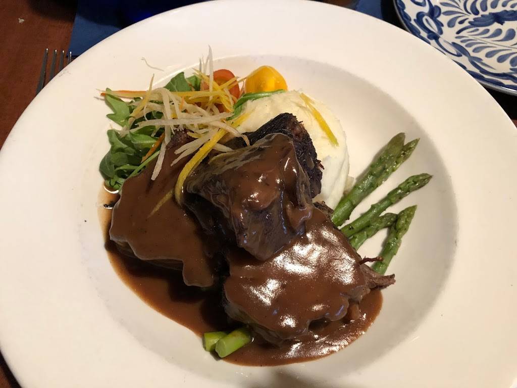 Malia Island Fusion Cuisine | restaurant | 1100 Par View Dr, Sanibel, FL 33957, USA | 2394729222 OR +1 239-472-9222