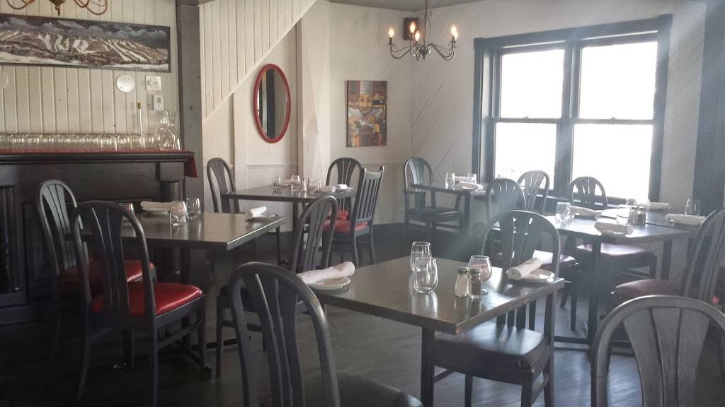 Gios | restaurant | 11 Avenue de la Gare, Saint-Sauveur, QC J0R 1R0, Canada | 4502272411 OR +1 450-227-2411
