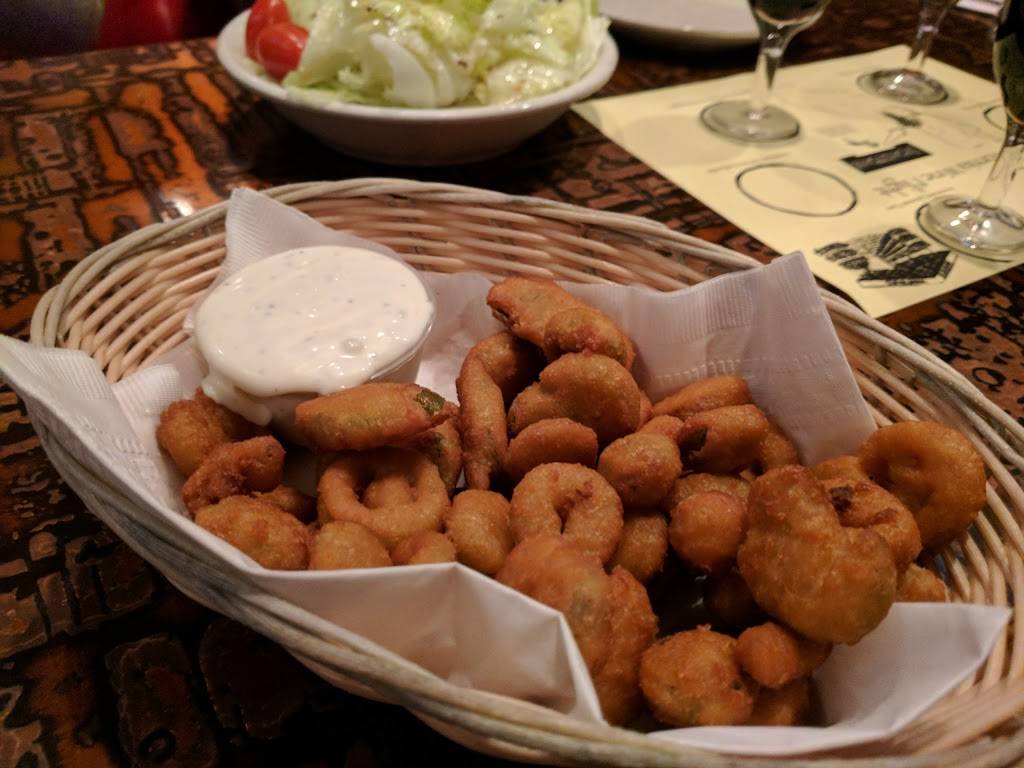 Maries Pizza & Liquors | restaurant | 4129 W Lawrence Ave, Chicago, IL 60630, USA | 7737251812 OR +1 773-725-1812