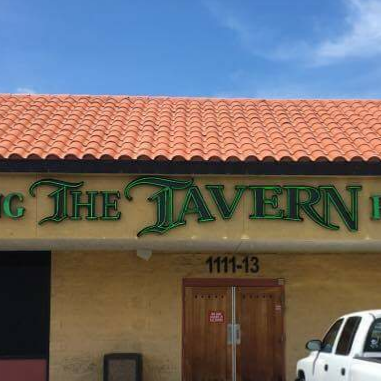 The Tavern | restaurant | 1113 S Rainbow Blvd, Las Vegas, NV 89146, USA | 7028041113 OR +1 702-804-1113