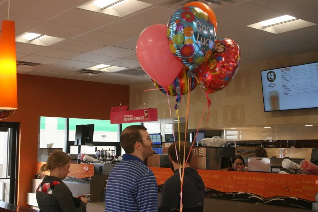 Dunkin | bakery | 2815 Harshman Rd, Dayton, OH 45424, USA | 9374018424 OR +1 937-401-8424