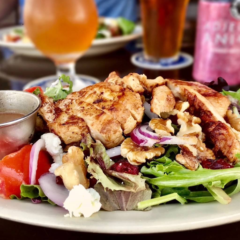 Flying Saucer Draught Emporium | restaurant | 1400 N Germantown Pkwy Suite 114, Cordova, TN 38016, USA | 9017555530 OR +1 901-755-5530