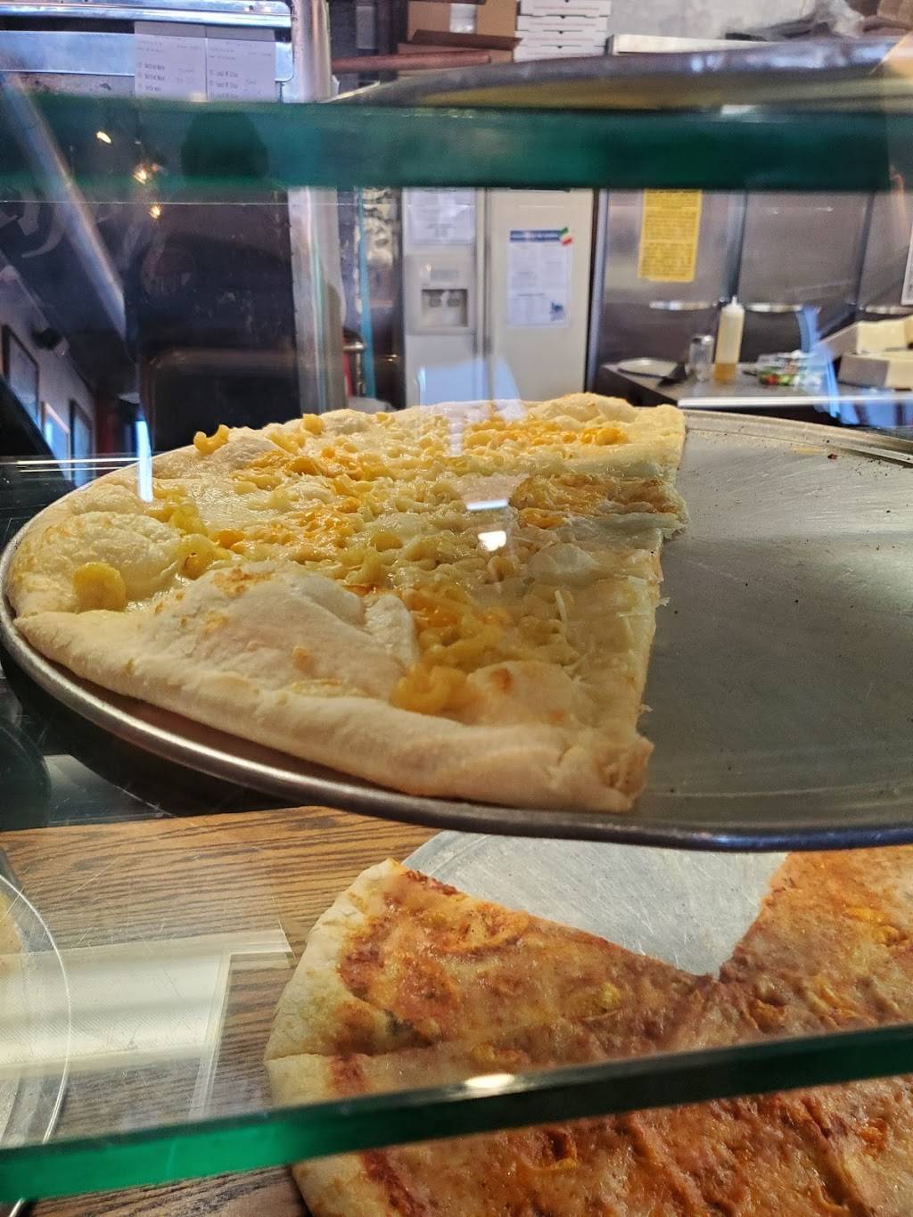 Hells Kitchen | restaurant | 9 Ruxton Ave, Manitou Springs, CO 80829, USA | 7196854355 OR +1 719-685-4355