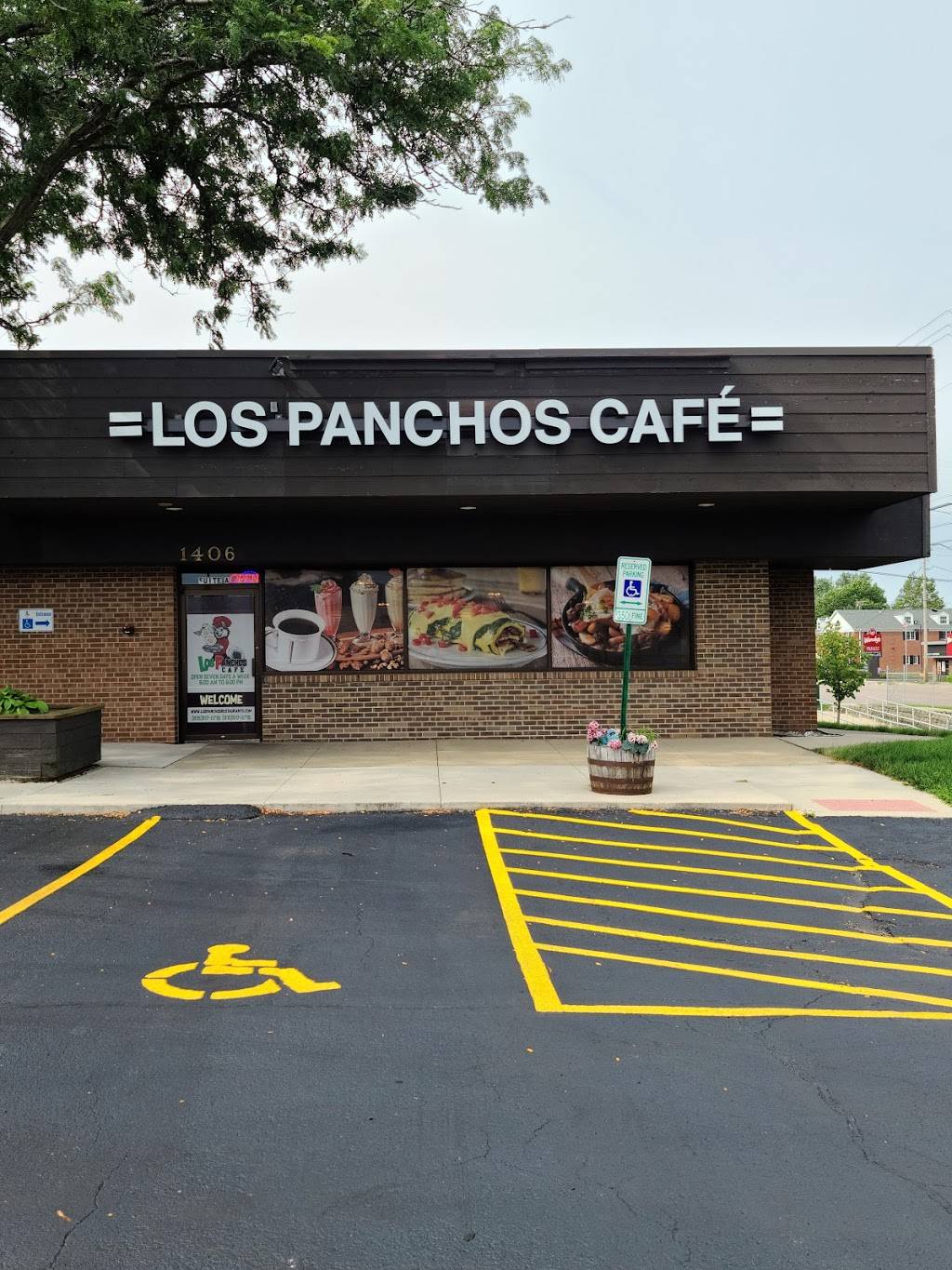 Los Panchos Cafè | restaurant | 1406 Sycamore Rd, DeKalb, IL 60115, USA | 8155170718 OR +1 815-517-0718