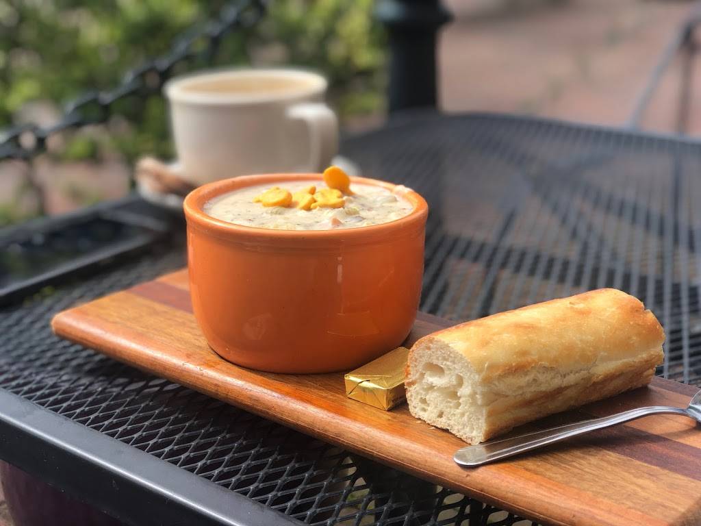 Colophon Cafe | restaurant | 1208 11th St, Bellingham, WA 98225, USA | 3606470092 OR +1 360-647-0092