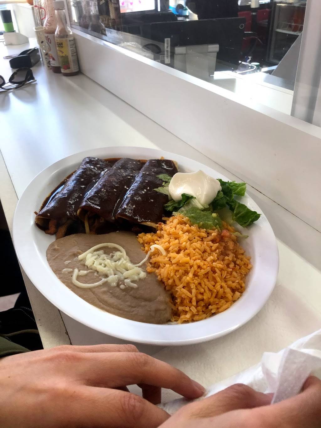 El Taco Loco | restaurant | 2804 NW Market St, Seattle, WA 98107, USA | 2063768563 OR +1 206-376-8563