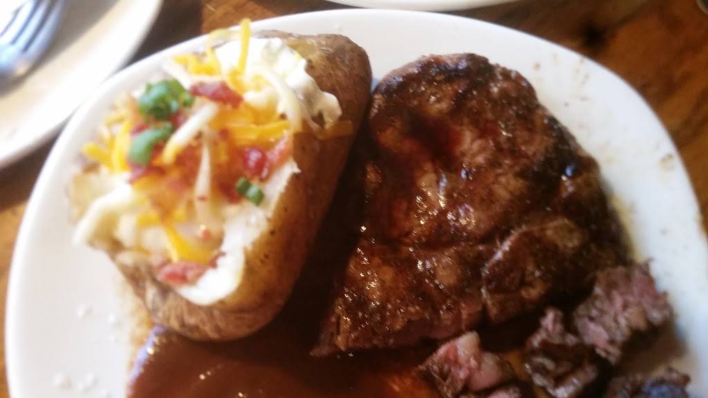 Outback Steakhouse | restaurant | 1348 N Gloster St, Tupelo, MS 38804, USA | 6628421734 OR +1 662-842-1734