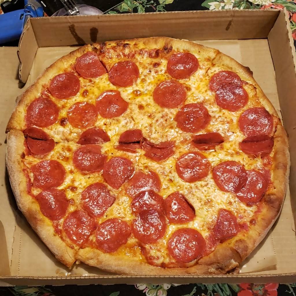 Tonys New York Pizza | restaurant | 42 S Antrim Way, Greencastle, PA 17225, USA | 7175972152 OR +1 717-597-2152