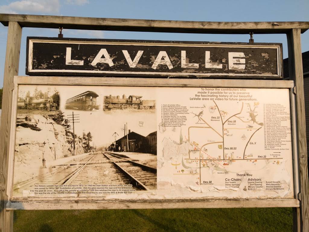 Trail Break Restaurant & Pizza | restaurant | 309 Trail St, La Valle, WI 53941, USA | 6089858464 OR +1 608-985-8464