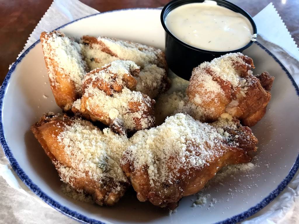 The Harmony Inn | restaurant | 230 Mercer St, Harmony, PA 16037, USA | 7244525124 OR +1 724-452-5124