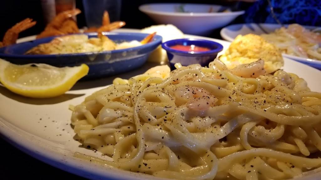 Red Lobster | restaurant | 32 Blanding Blvd, Orange Park, FL 32073, USA | 9042726357 OR +1 904-272-6357