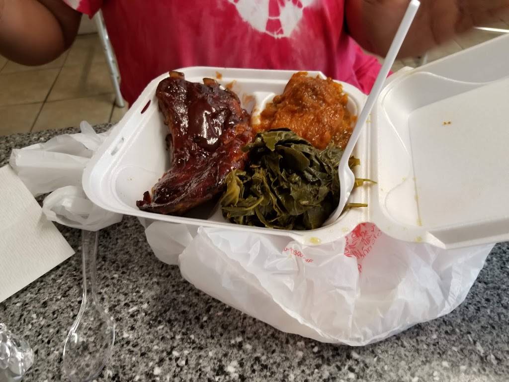 Soul Food Dining LLC | restaurant | 4900 Poplar Level Rd, Louisville, KY 40219, USA | 5029158239 OR +1 502-915-8239