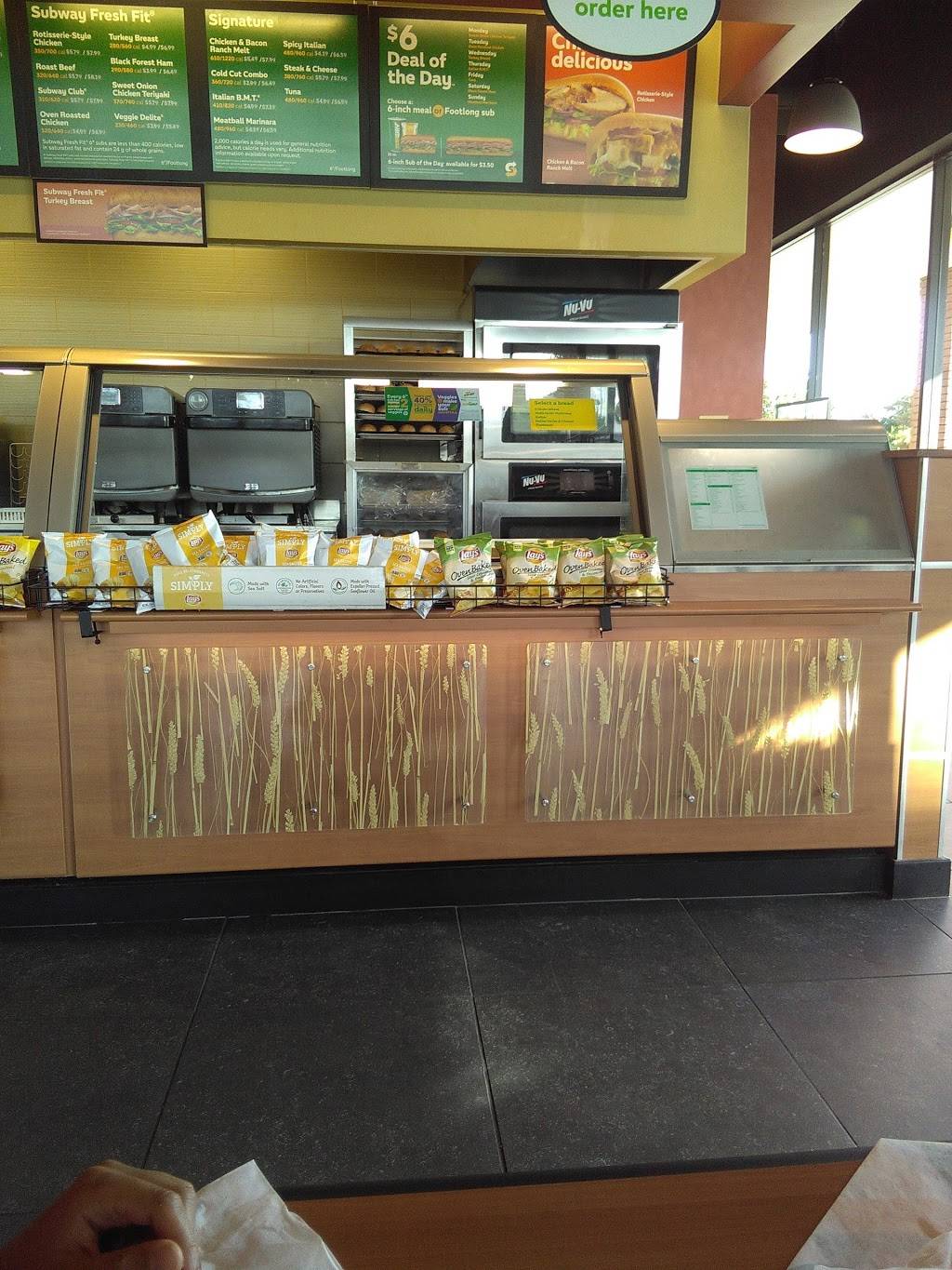 Subway Restaurants | restaurant | 700 W Spring Creek Pkwy #109, Plano, TX 75023, USA | 9724229698 OR +1 972-422-9698