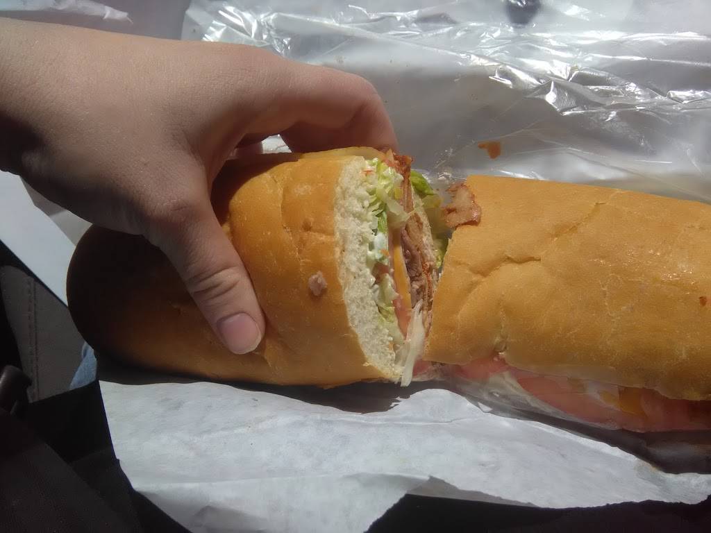 Country Market IV | restaurant | 6108 W Northern Ave, Glendale, AZ 85301, USA | 6234350502 OR +1 623-435-0502