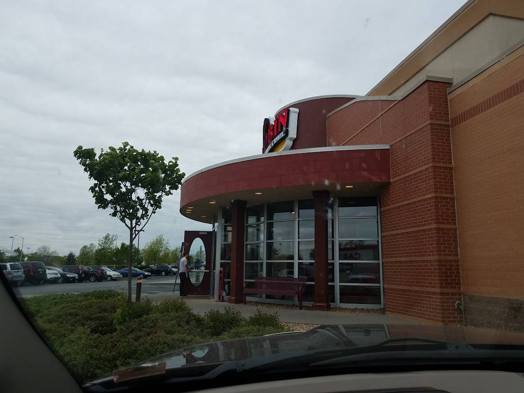 Red Robin Gourmet Burgers and Brews | restaurant | 20155 W 153rd St, Olathe, KS 66062, USA | 9133901400 OR +1 913-390-1400