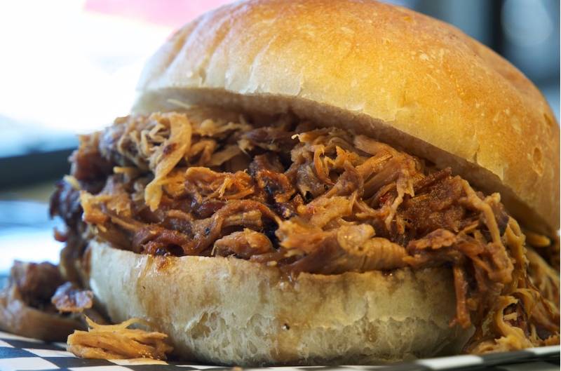 Ricks Cookhouse | restaurant | 540 Davis Dr, Newmarket, ON L3Y 2P3, Canada | 9052358808 OR +1 905-235-8808