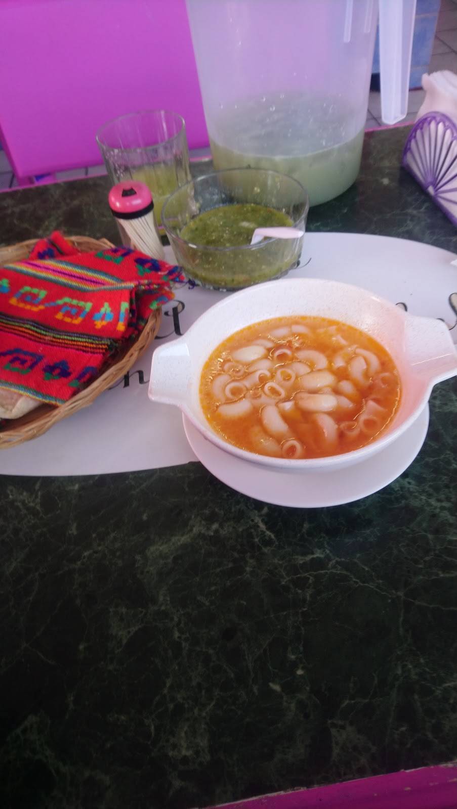 "Los girasoles" | restaurant | Calle Alba Roja 24, Hipodromo Dos, Tijuana, B.C., Mexico | 016642081669 OR +52 664 208 1669