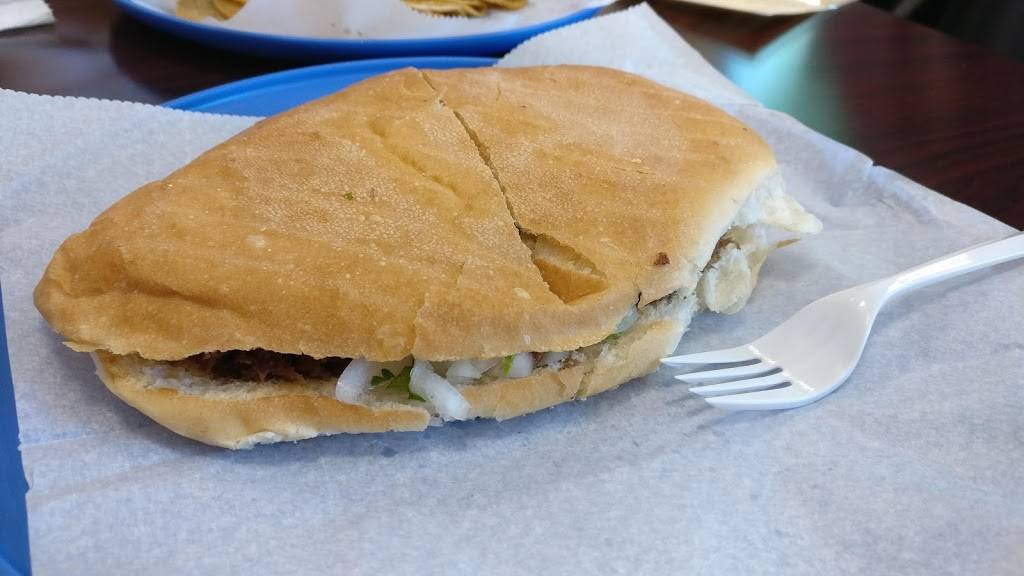 Del Pueblo | restaurant | 5800 W 35th St, Cicero, IL 60804, USA | 7084776036 OR +1 708-477-6036