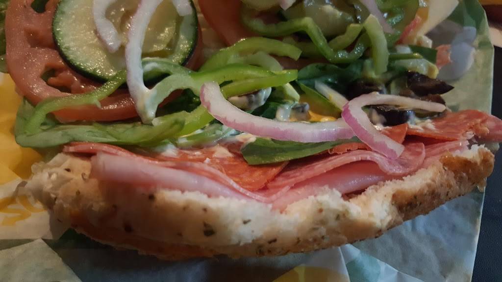 Subway | restaurant | 1168 Calimesa Blvd, Calimesa, CA 92320, USA | 9097951402 OR +1 909-795-1402