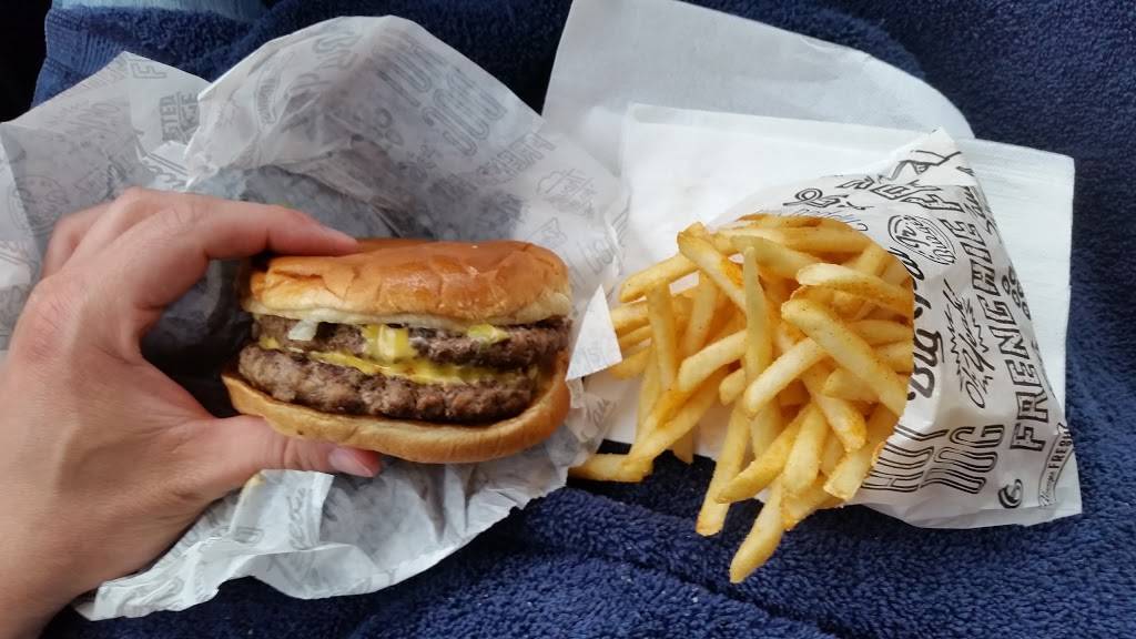 Pals Sudden Services | restaurant | 101 Alexis Drive - Exit 7, I-81, Bristol, VA 24202, USA | 2766456168 OR +1 276-645-6168