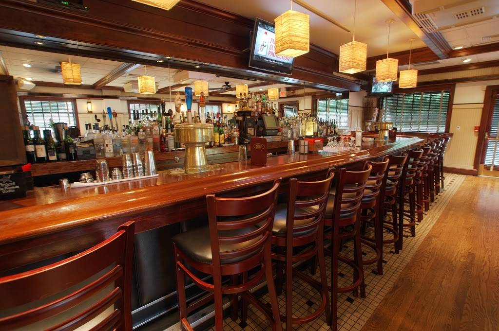 Mims Restaurant | restaurant | 235 Roslyn Rd, Roslyn Heights, NY 11577, USA | 5162185515 OR +1 516-218-5515