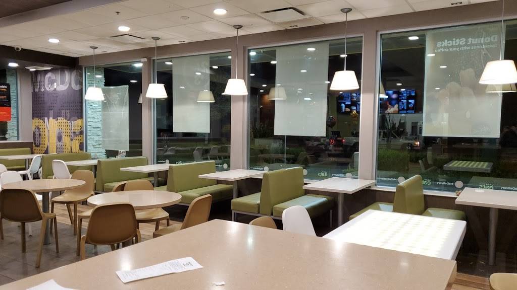 McDonalds | cafe | 17700 W Roscoe Blvd, Northridge, CA 91325, USA | 8187083708 OR +1 818-708-3708