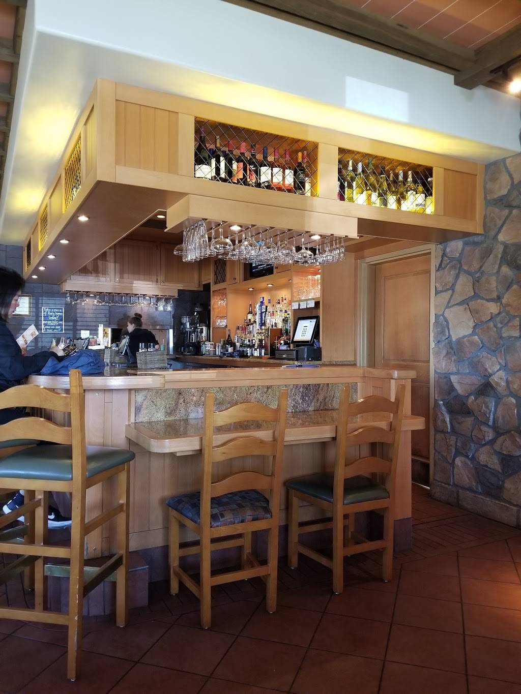 Olive Garden Italian Restaurant | meal takeaway | 2226 Eastridge Loop, San Jose, CA 95122, USA | 4082742447 OR +1 408-274-2447