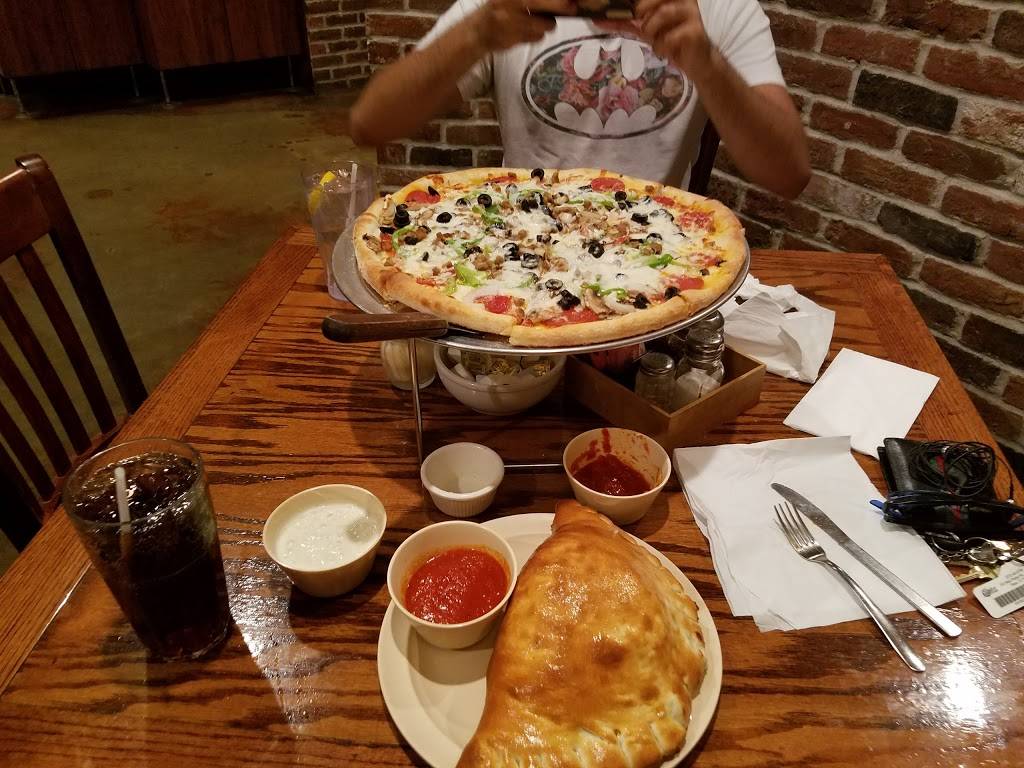 Eddys Pizza Restaurant | restaurant | 2108 W 15th St, Plano, TX 75075, USA | 9724246706 OR +1 972-424-6706