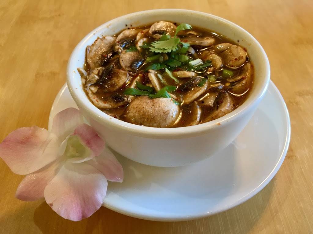 Nai Thai Cuisine | restaurant | 5486 Chamblee Dunwoody Rd STE 13, Dunwoody, GA 30338, USA | 6786917403 OR +1 678-691-7403