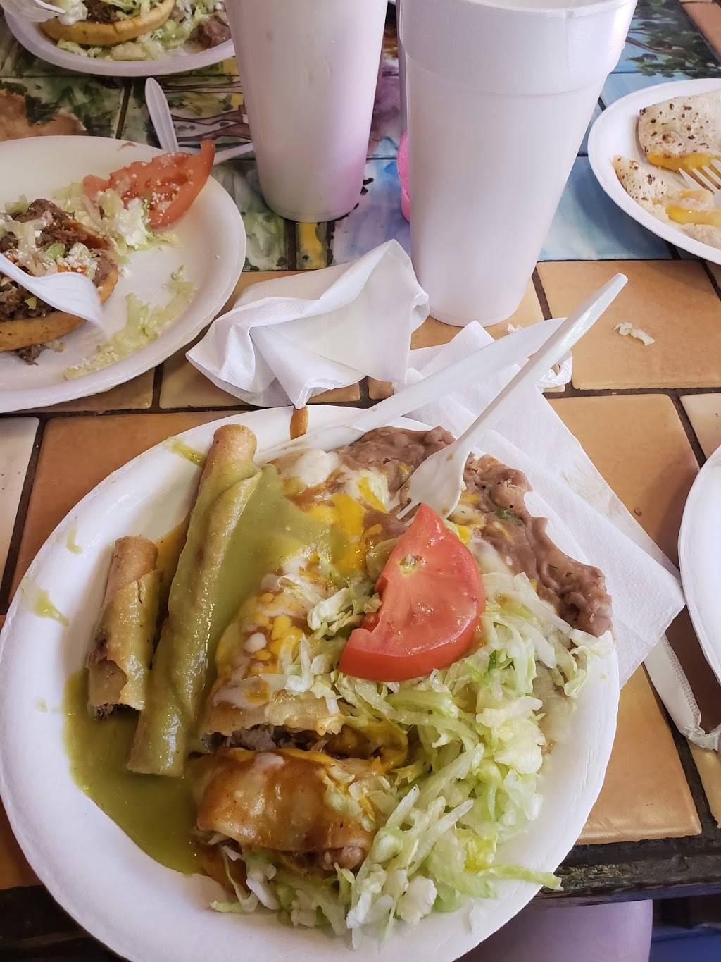 Juanitas Cafe | restaurant | 20 Olvera St, Los Angeles, CA 90012, USA | 2136281013 OR +1 213-628-1013