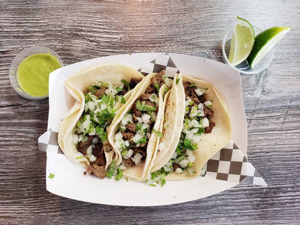 La Bufadora Baja Grill Perris | restaurant | 2560 N. Perris Blvd. F3 & F4, Perris, CA 92571, USA | 9514431072 OR +1 951-443-1072