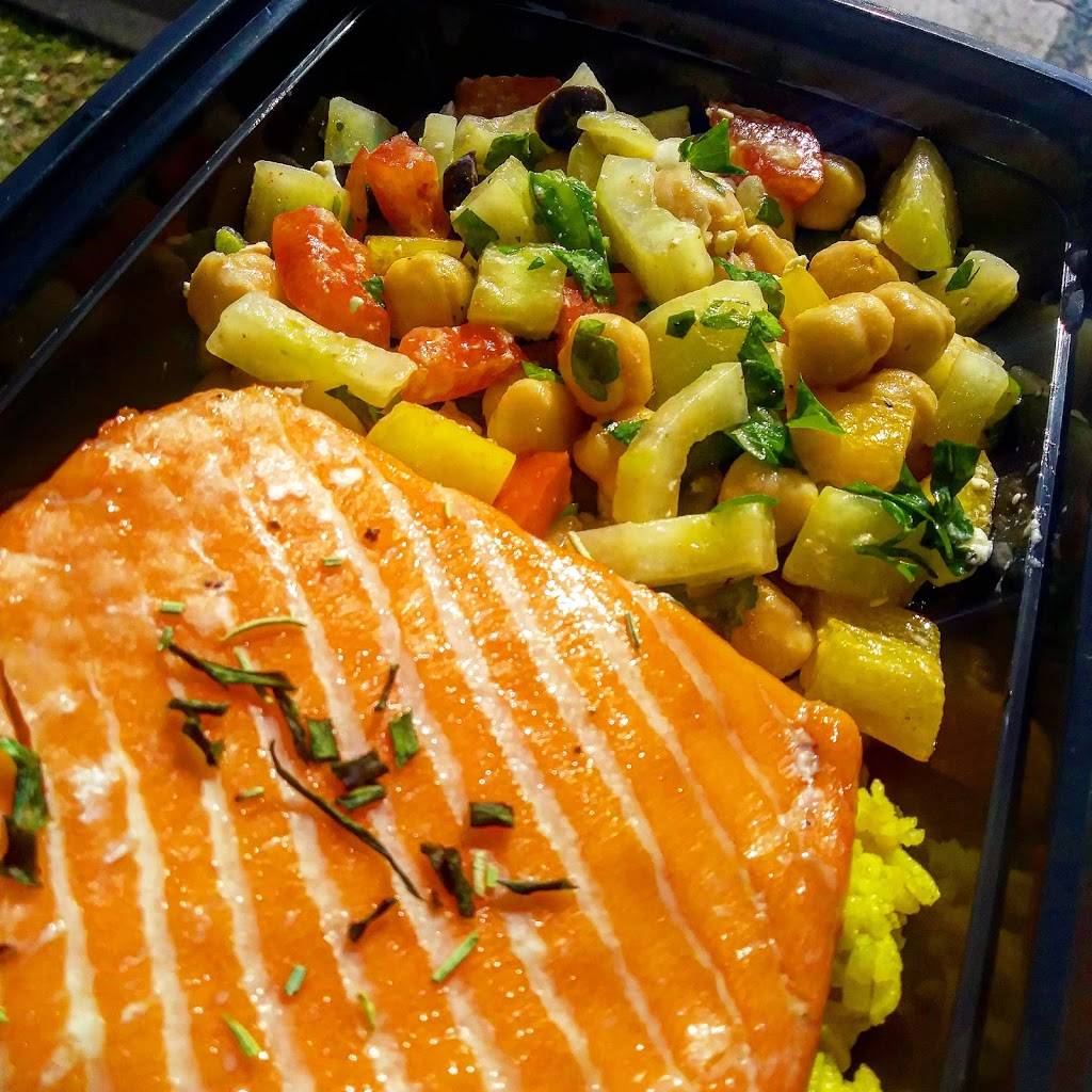 VidaPür Meal Prepping Services | meal takeaway | 1025 S Kirkman Rd #99, Orlando, FL 32811, USA | 4075699781 OR +1 407-569-9781