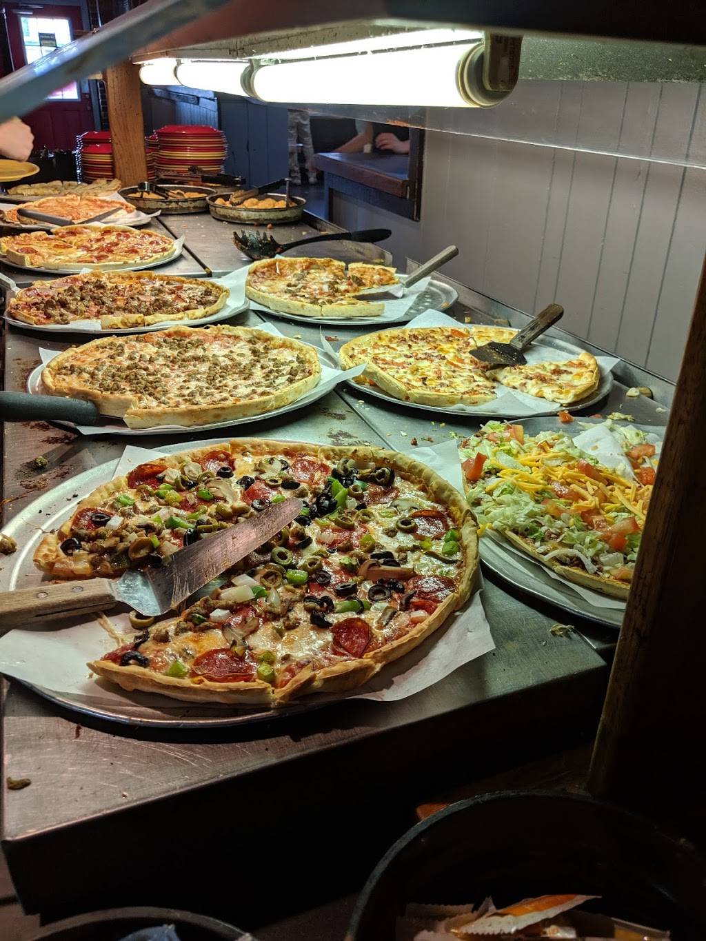 Pizza Inn | restaurant | 1915 N Westwood Blvd, Poplar Bluff, MO 63901, USA | 5736861191 OR +1 573-686-1191