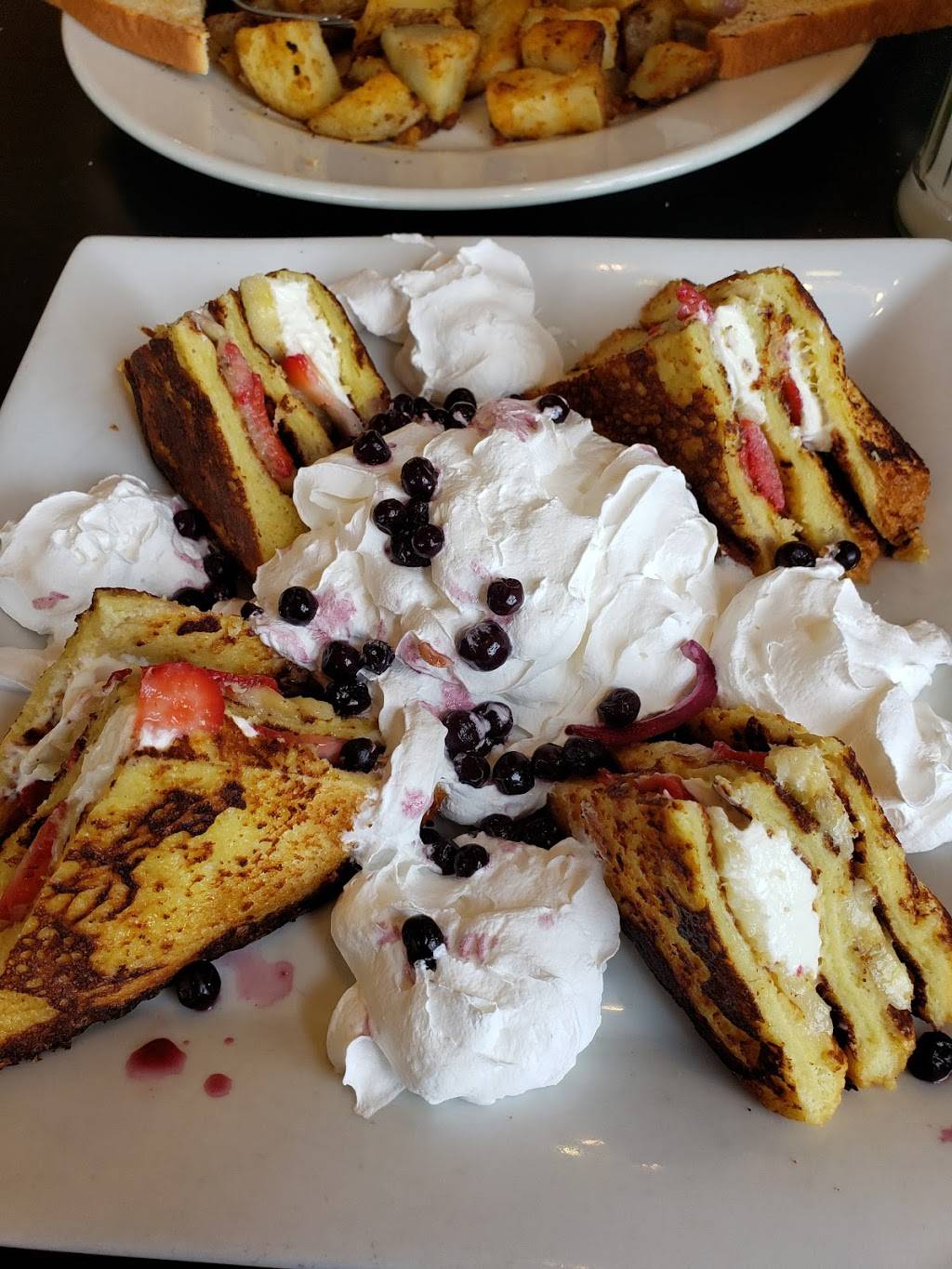 Good Diner | restaurant | 361 Broadway, Revere, MA 02151, USA | 7812865050 OR +1 781-286-5050