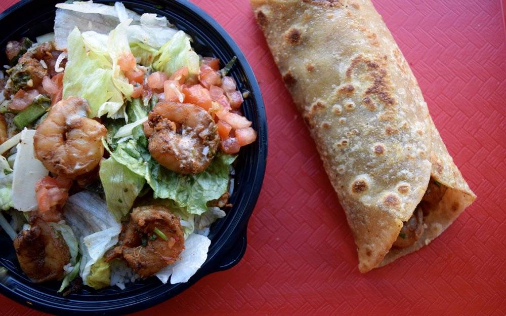 Hakka Bakka - Indian Kati Rolls | restaurant | 1002 W Lake St, Chicago, IL 60607, USA | 3128466425 OR +1 312-846-6425